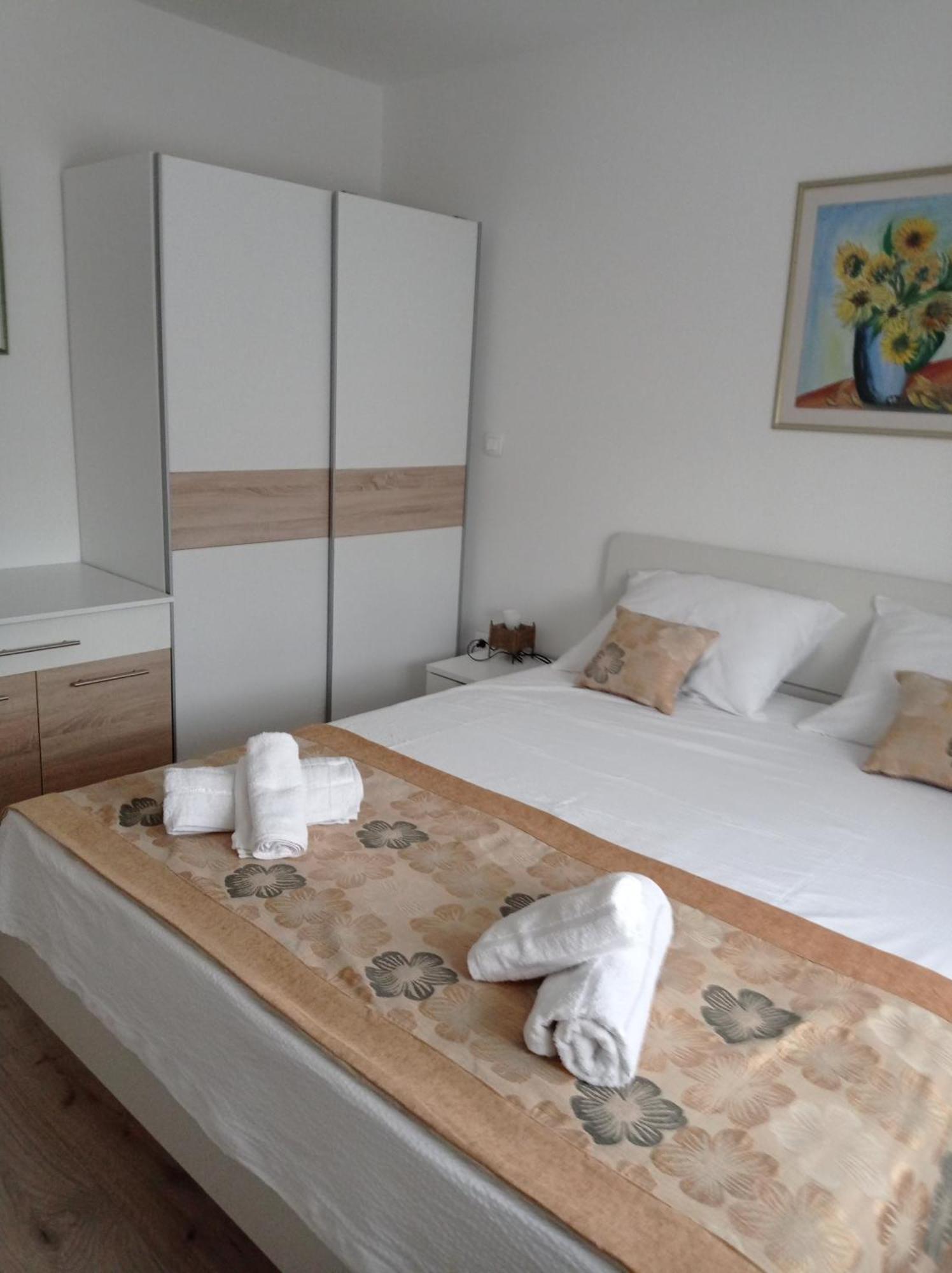 Apartamento App Letta Sunset Pula Exterior foto